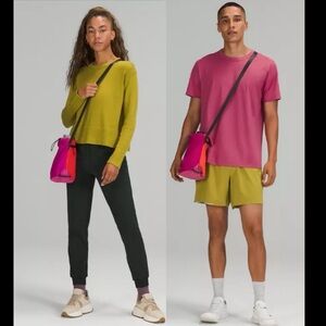 NWT Lululemon Waterbottle Crossbody Bag